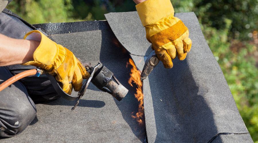 Professional flood damage restoration services in Sunfield, MI